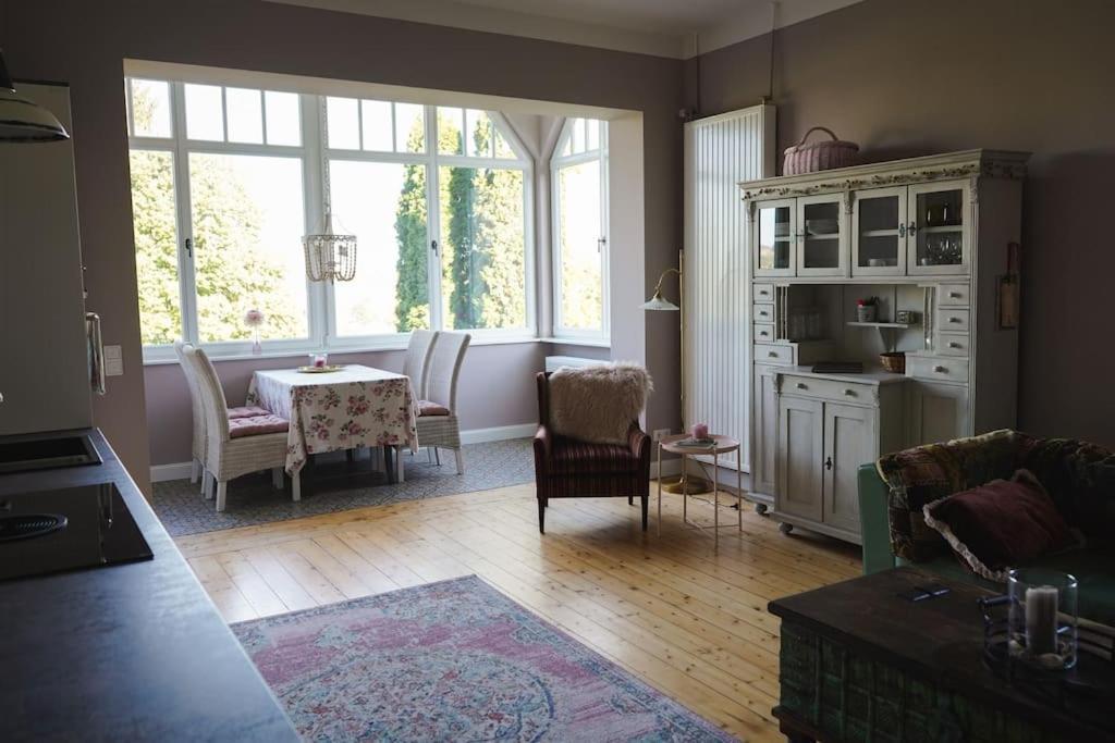 Villa Rosa - Sky Detmold Eksteriør billede
